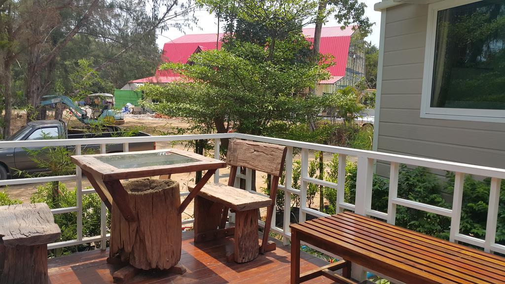 Oyo 75402 Villa Rayonghouse Ban Nong Sai Yong Exterior foto