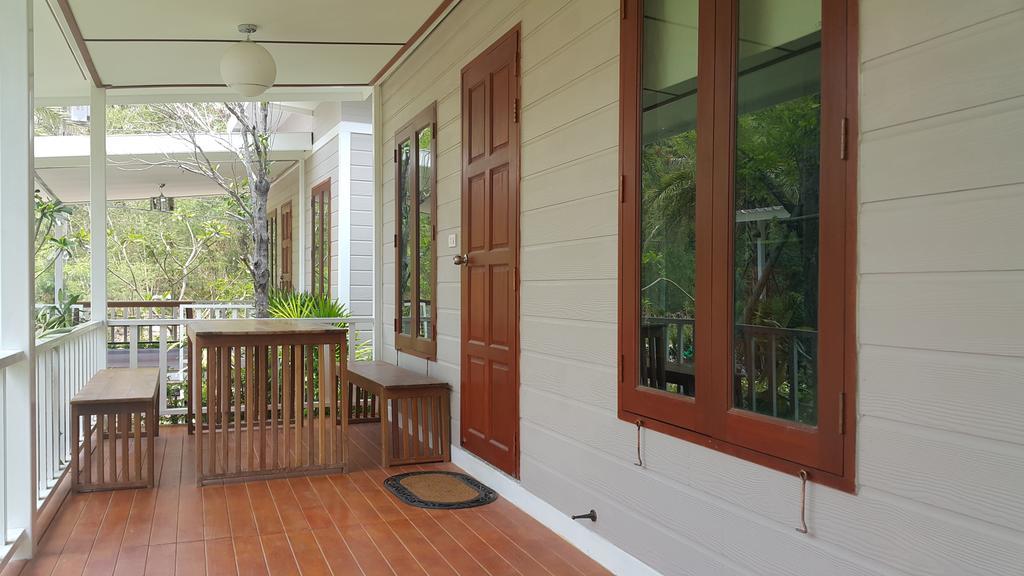 Oyo 75402 Villa Rayonghouse Ban Nong Sai Yong Exterior foto